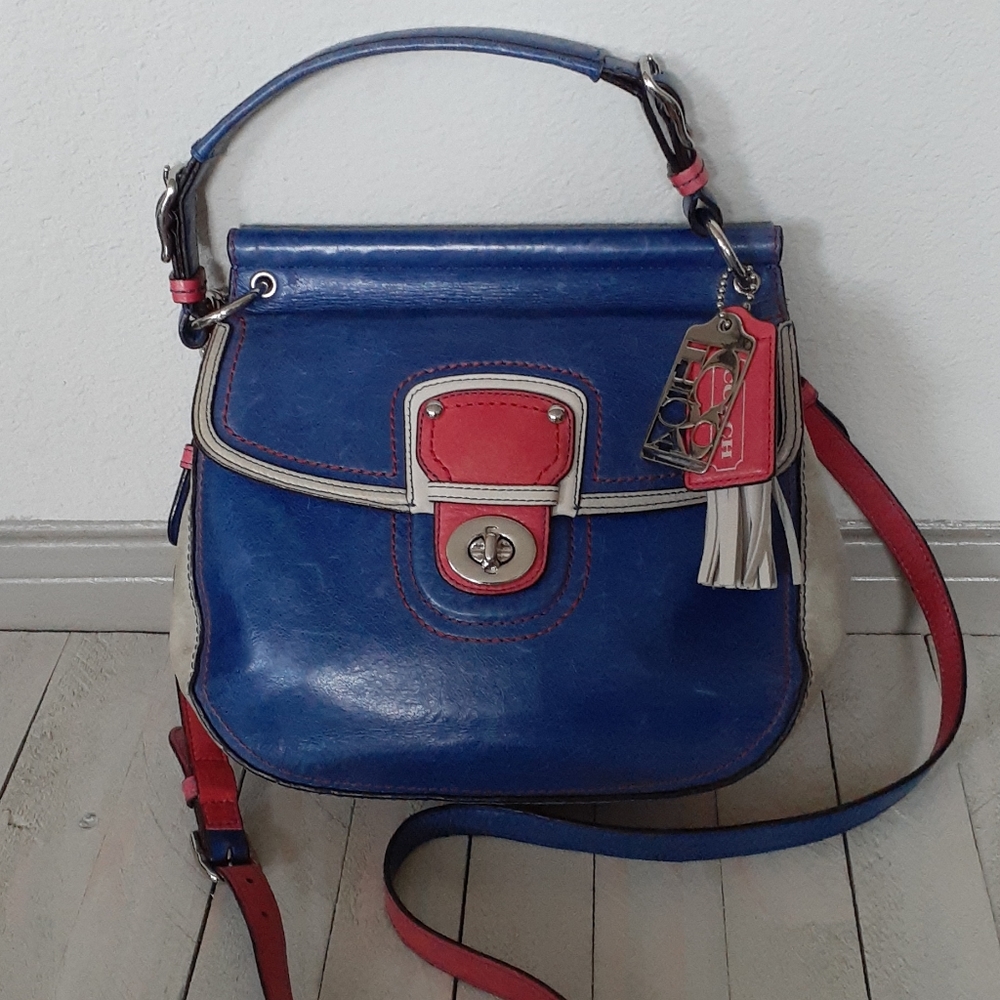 Authentic Coach willis crossbody bag